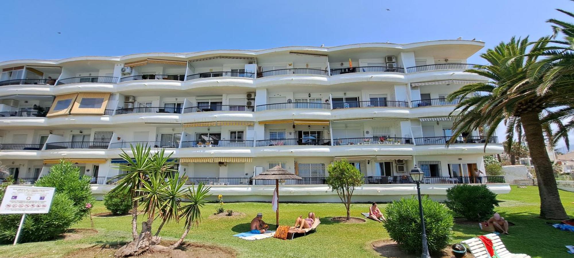Ferienwohnung Acapulco Playa Beautiful Seaview Nerja Exterior foto