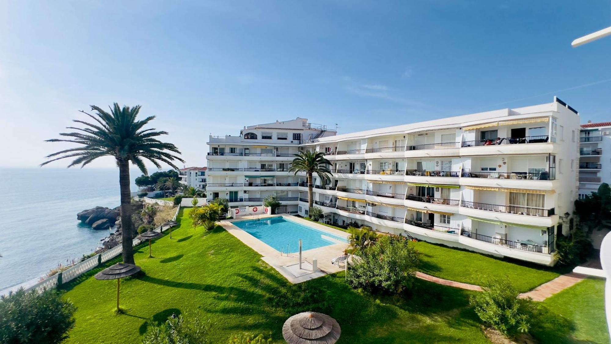 Ferienwohnung Acapulco Playa Beautiful Seaview Nerja Exterior foto